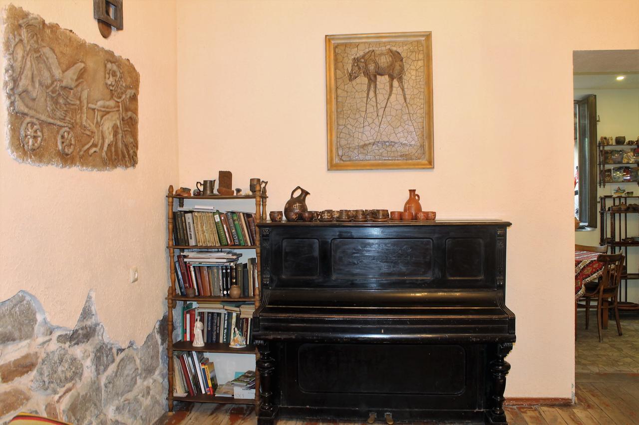 Master'S House Dayan Yerevan Exterior foto